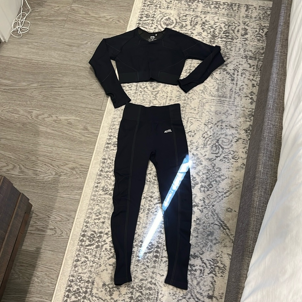 Aybl Workout Set - image 1